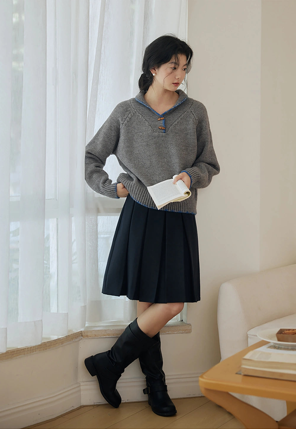 Women's Casual V-Neck Knit Sweater