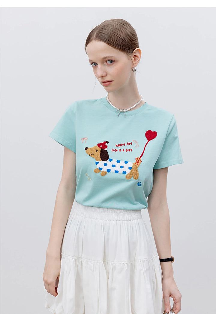 Women's Graphic Tee with Dog and Heart Balloon Design