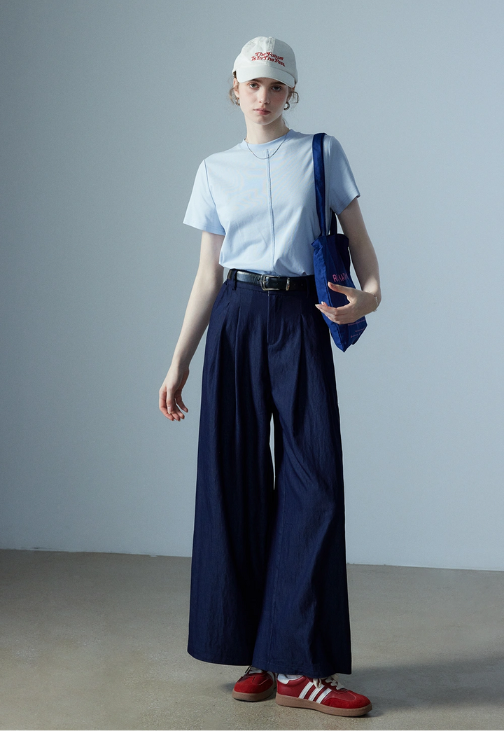 Women's Pleated Wide-Leg Trousers