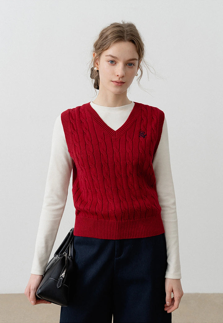 Women's Cable Knit Sweater Vest