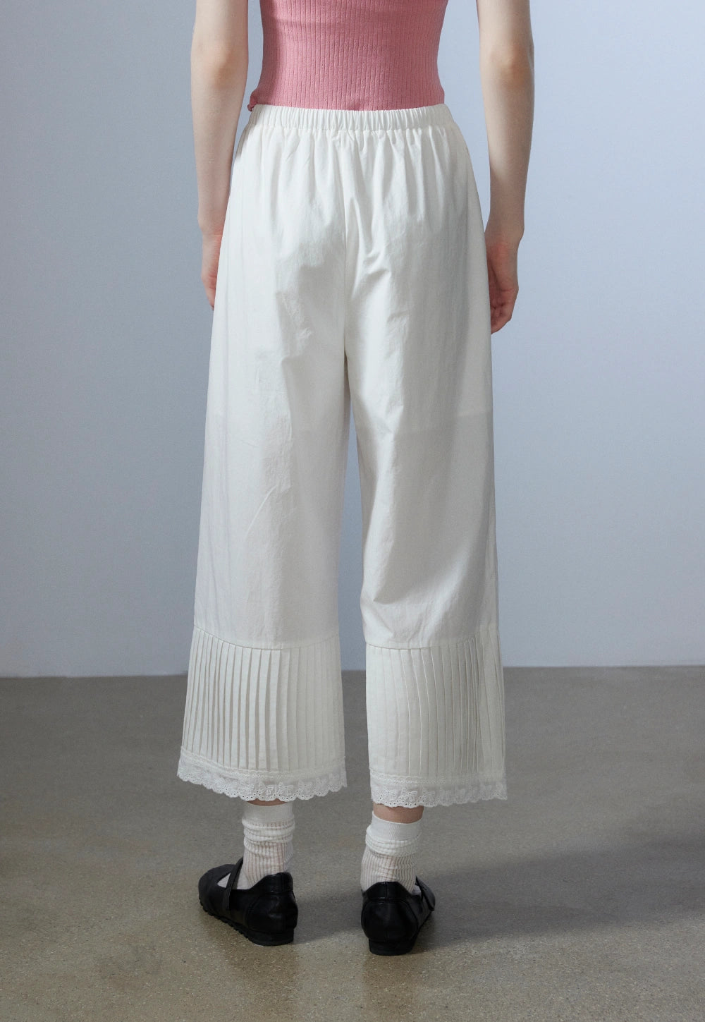 Women's Pleated Wide-Leg Pants