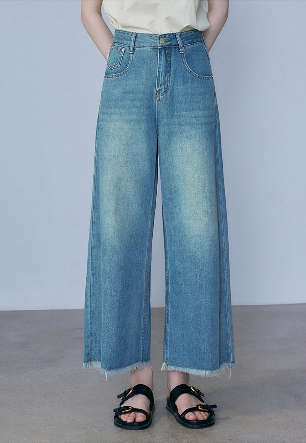 Women's High-Waisted Wide Leg Jeans