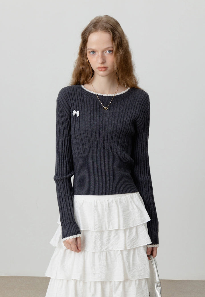 Ribbed Knit Sweater with Bow Accent