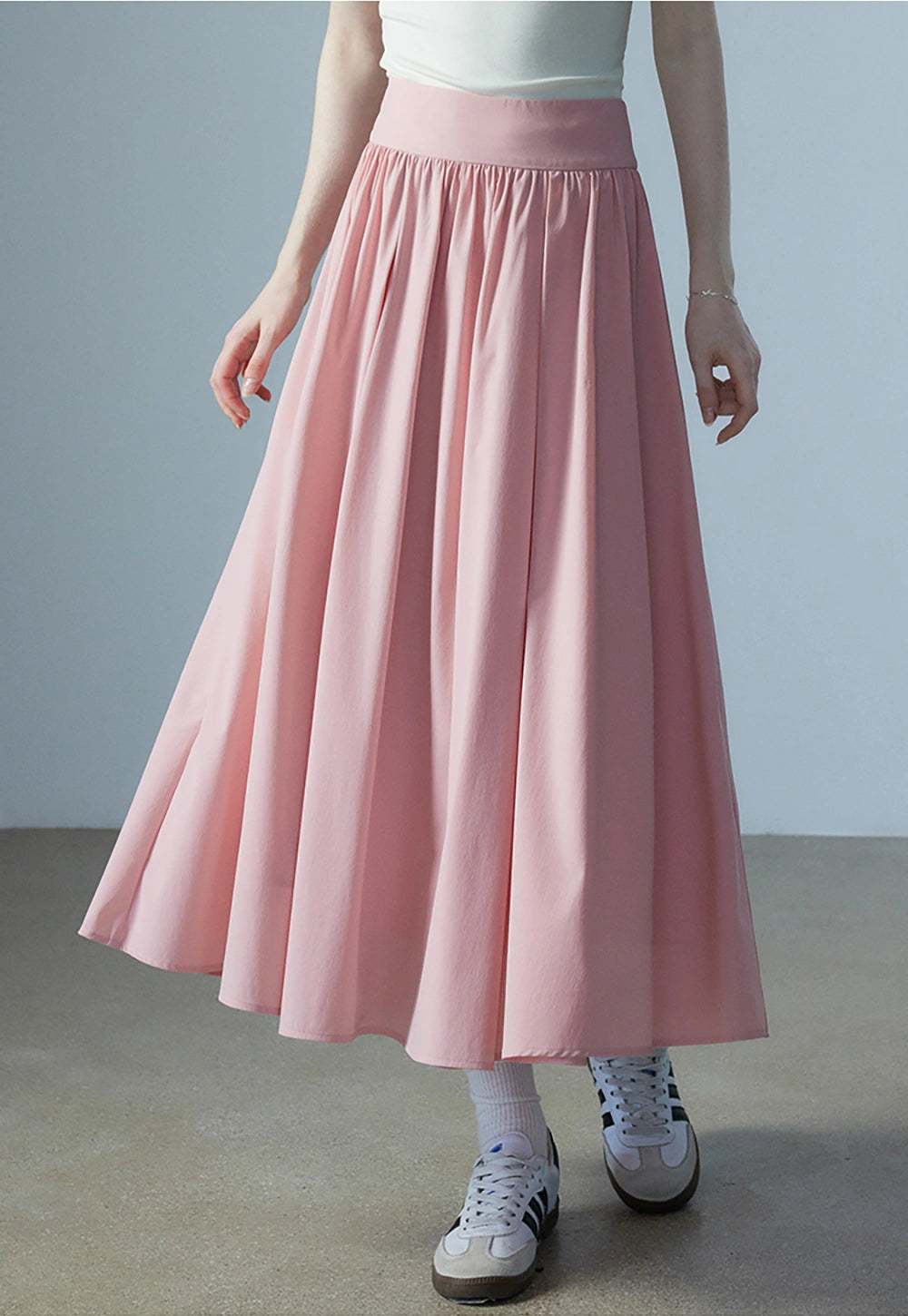 Women's Pleated Midi Skirt