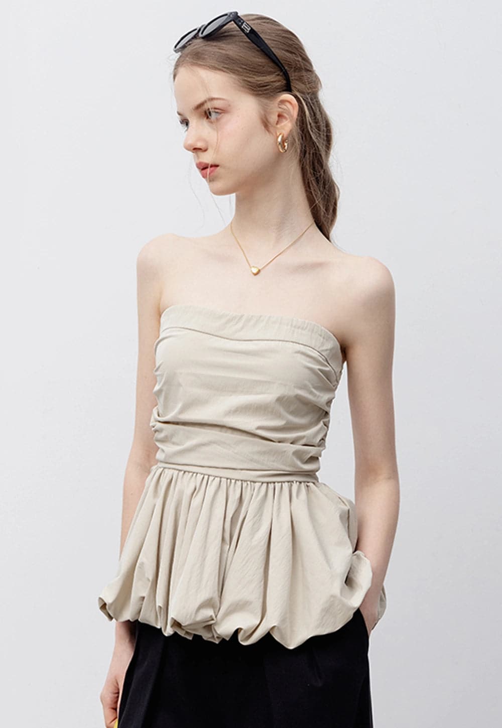 Chic Off-Shoulder Bandeau Top with Gathered Hem