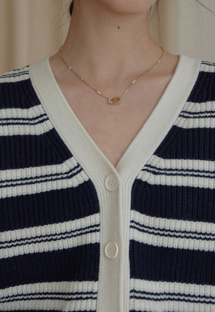 Striped Ribbed Urtleneck Sweater