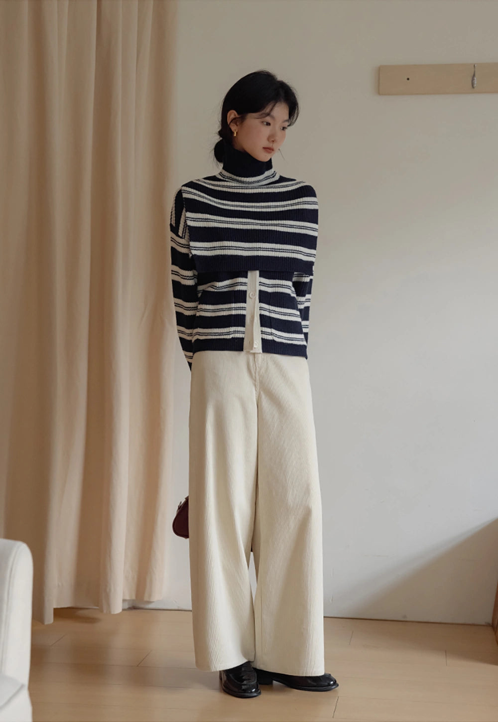 Striped Ribbed Urtleneck Sweater