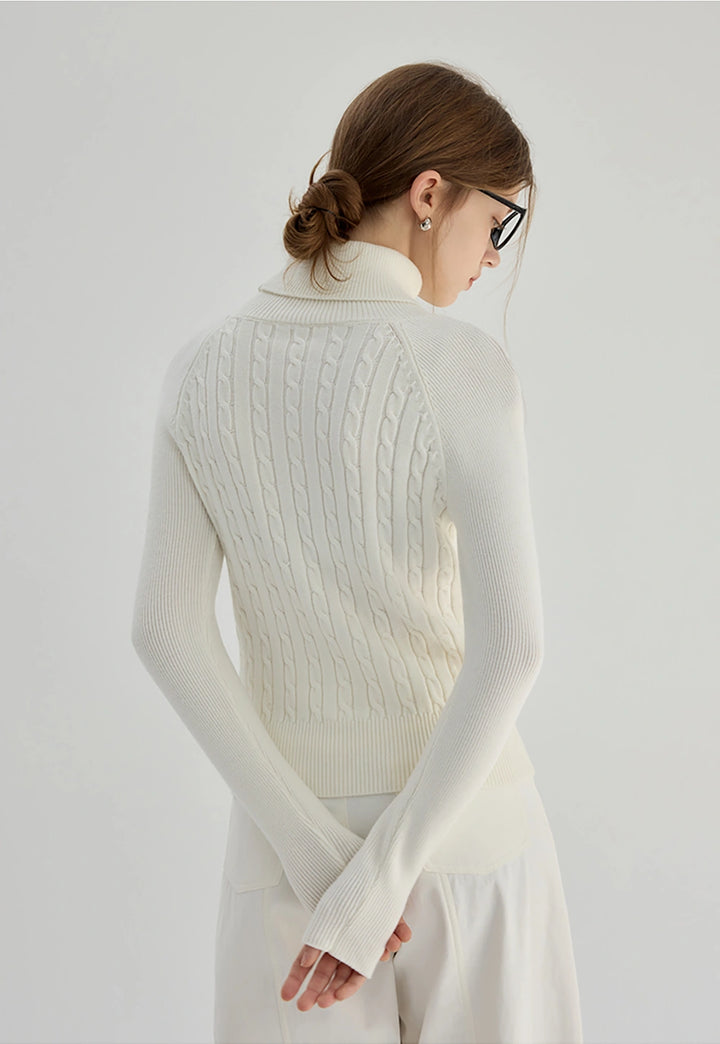 Cable-Knit Turtleneck Bottoming Shirt