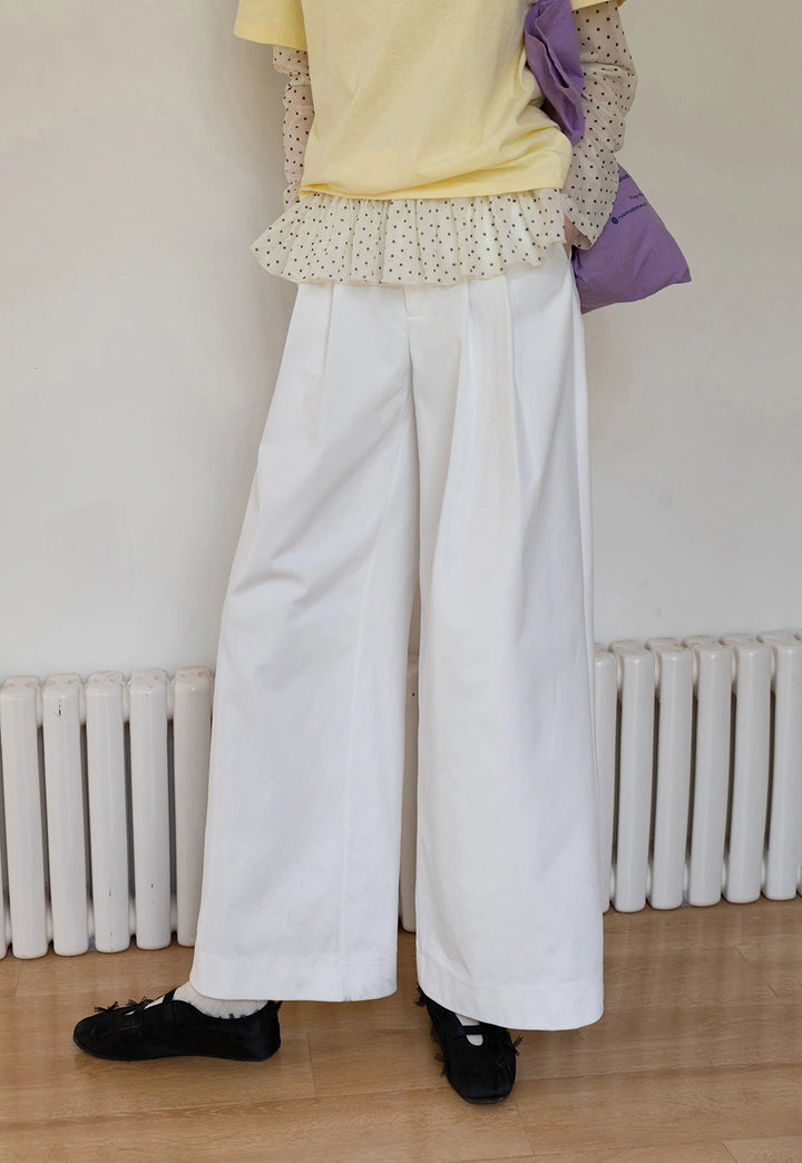 Women's White Wide-Leg Pleated Trousers