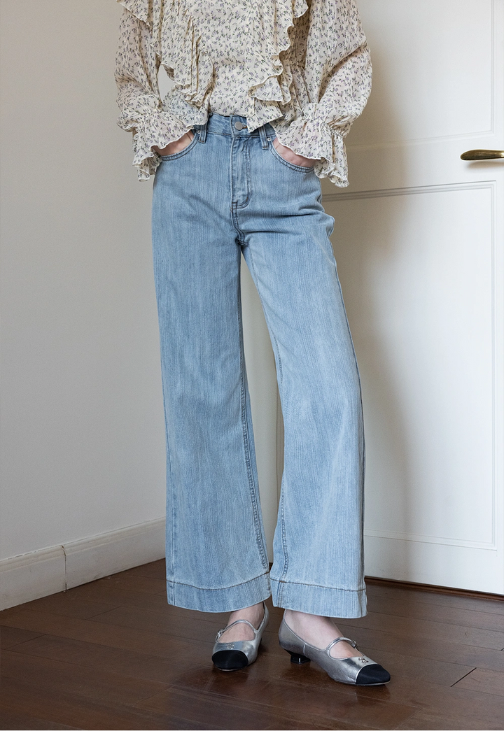 Women's Wide-Legged Denim Pants