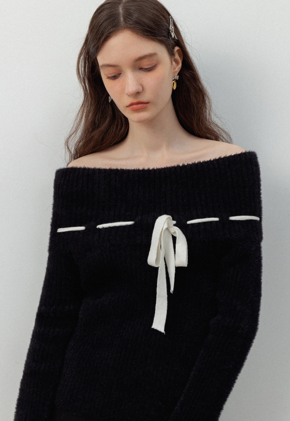 Women's Off-Shoulder Knit Sweater