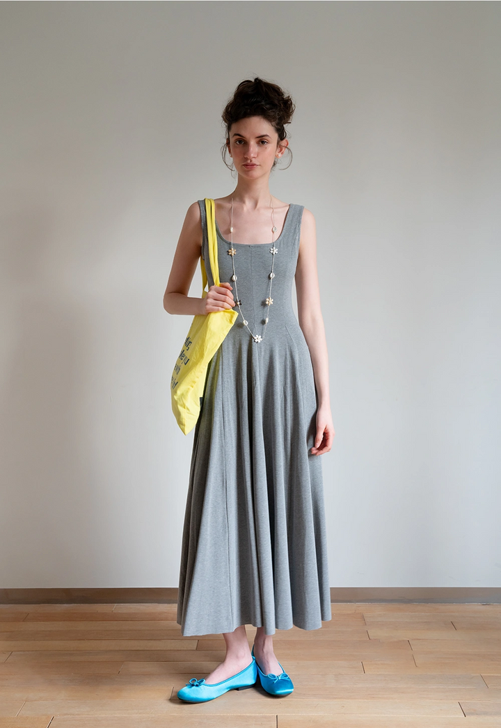 Sleeveless Pleated Dress