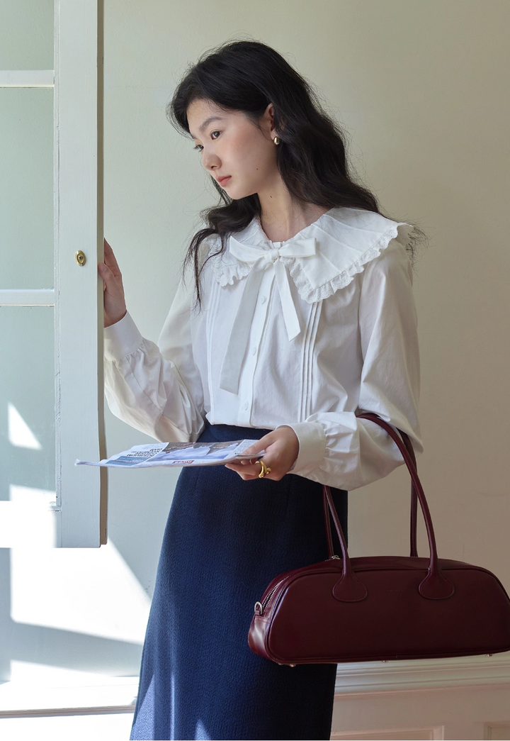 Women's Ruffled Collar Blouse