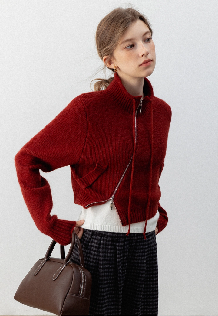 High-Neck Zip-Up Sweater With A Relaxed Fit