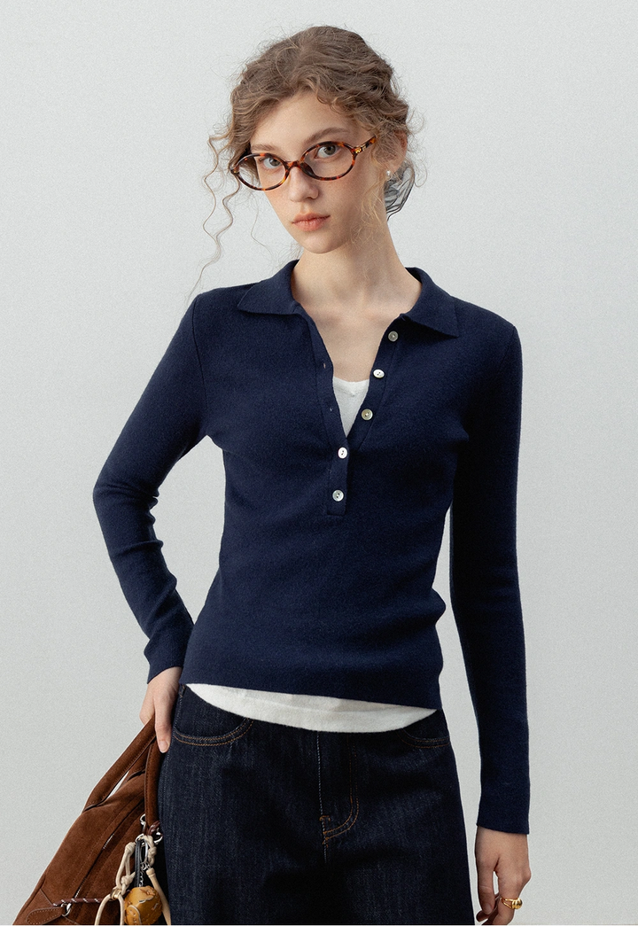 Women's Long-Sleeve Collared Button-Up Knit Top