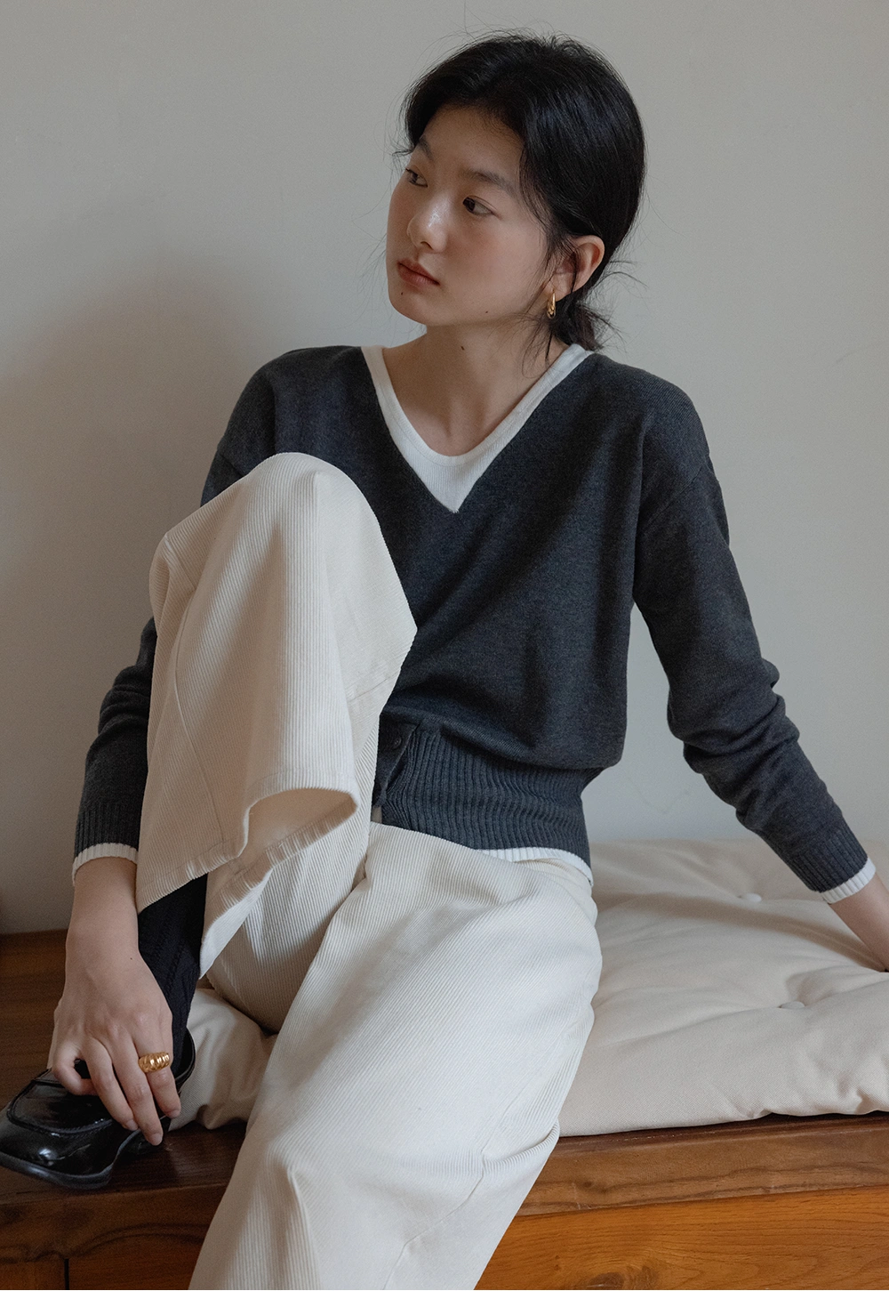 Two-Tone V-Neck Knit Sweater