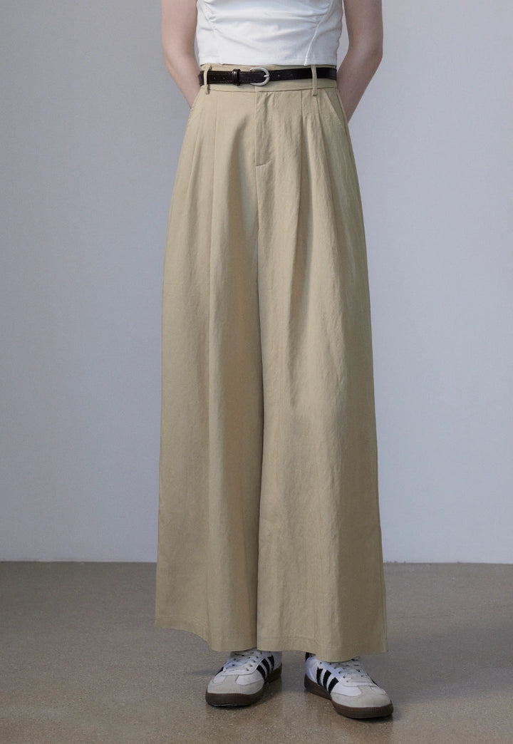 Women's Pleated Wide-Leg Trousers