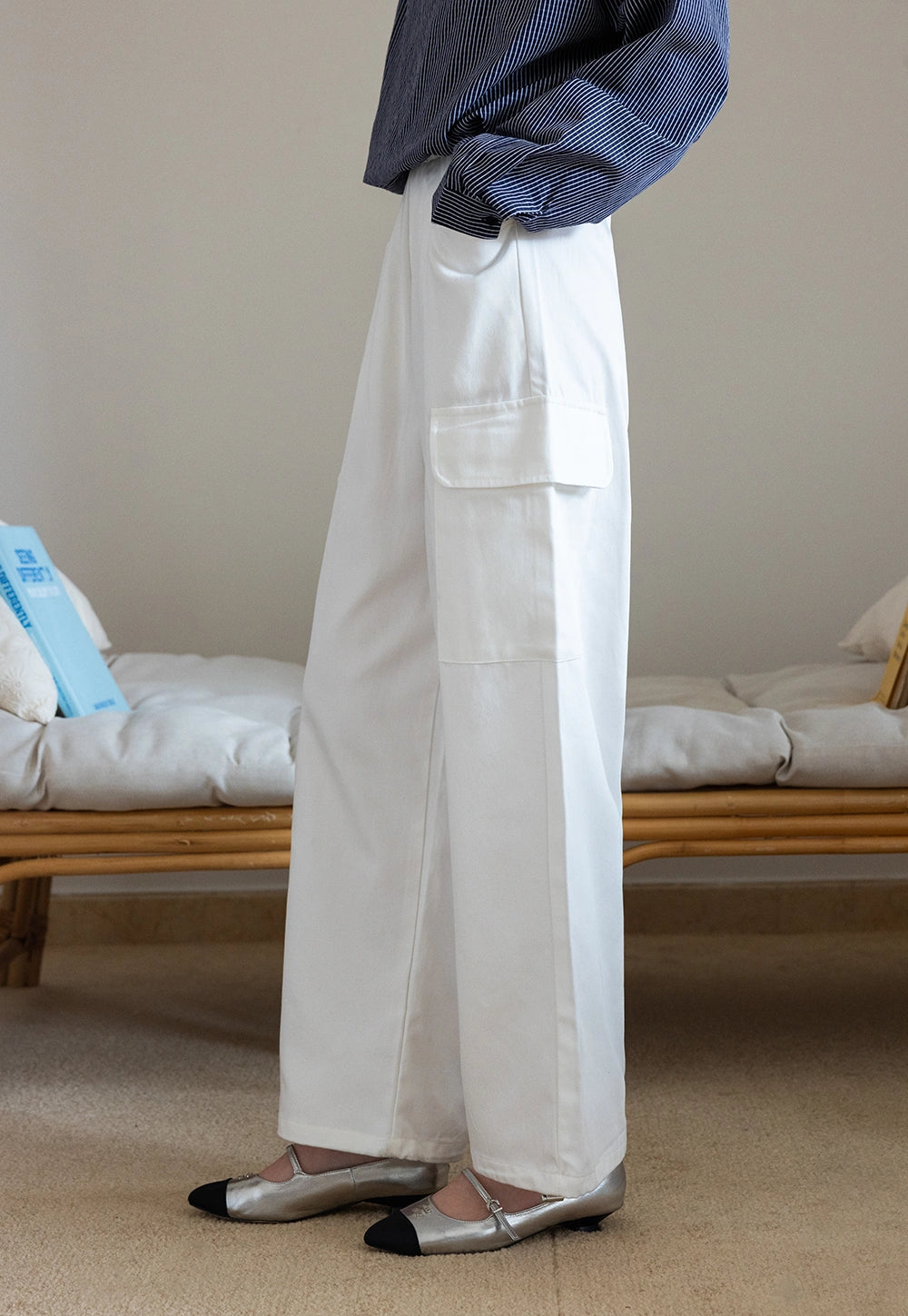 Wide-Leg Cargo Pants with Elastic Waist