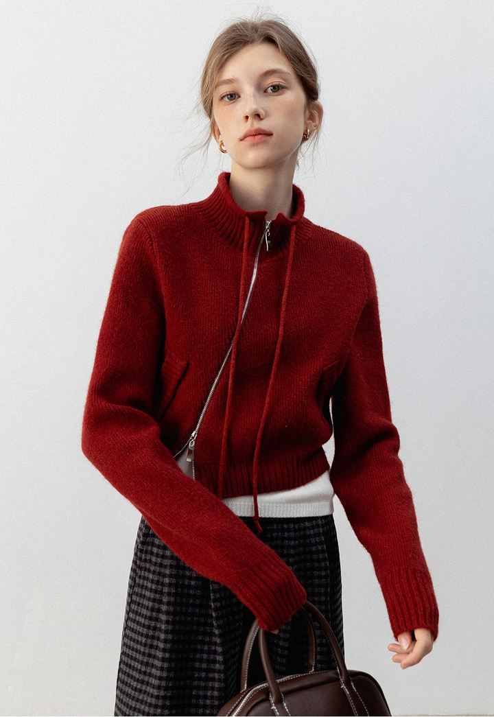 High-Neck Zip-Up Sweater With A Relaxed Fit