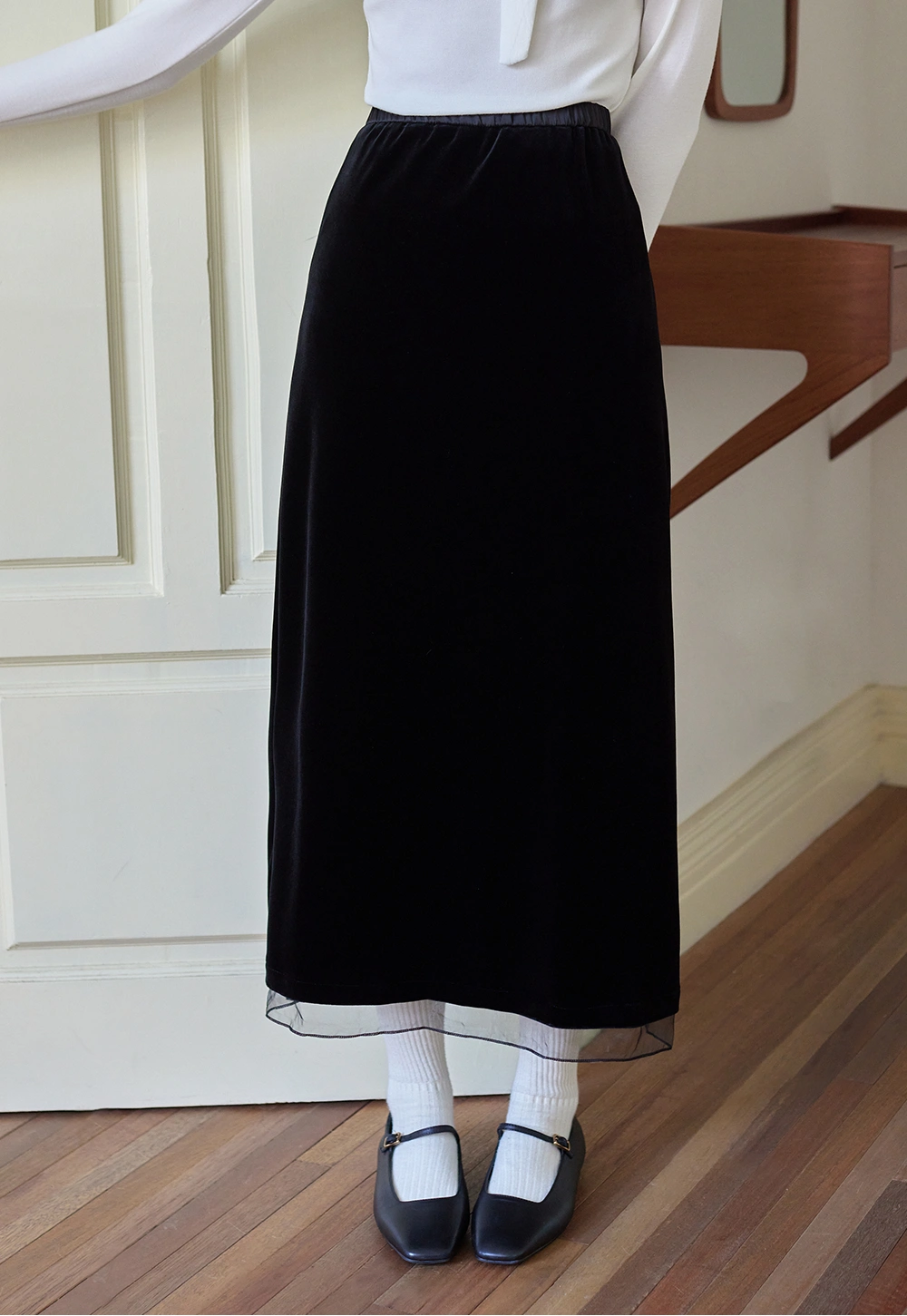 Women's Velvet A-Line Midi Skirt