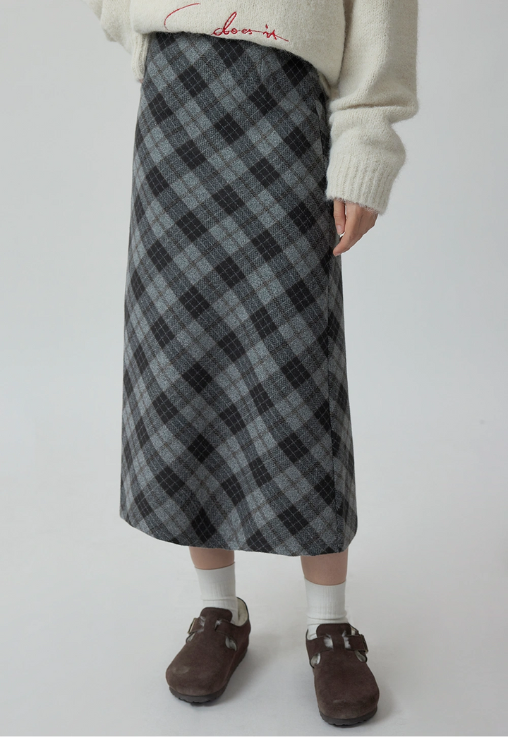 Women's Diagonal Plaid A-Line Wool Skirt