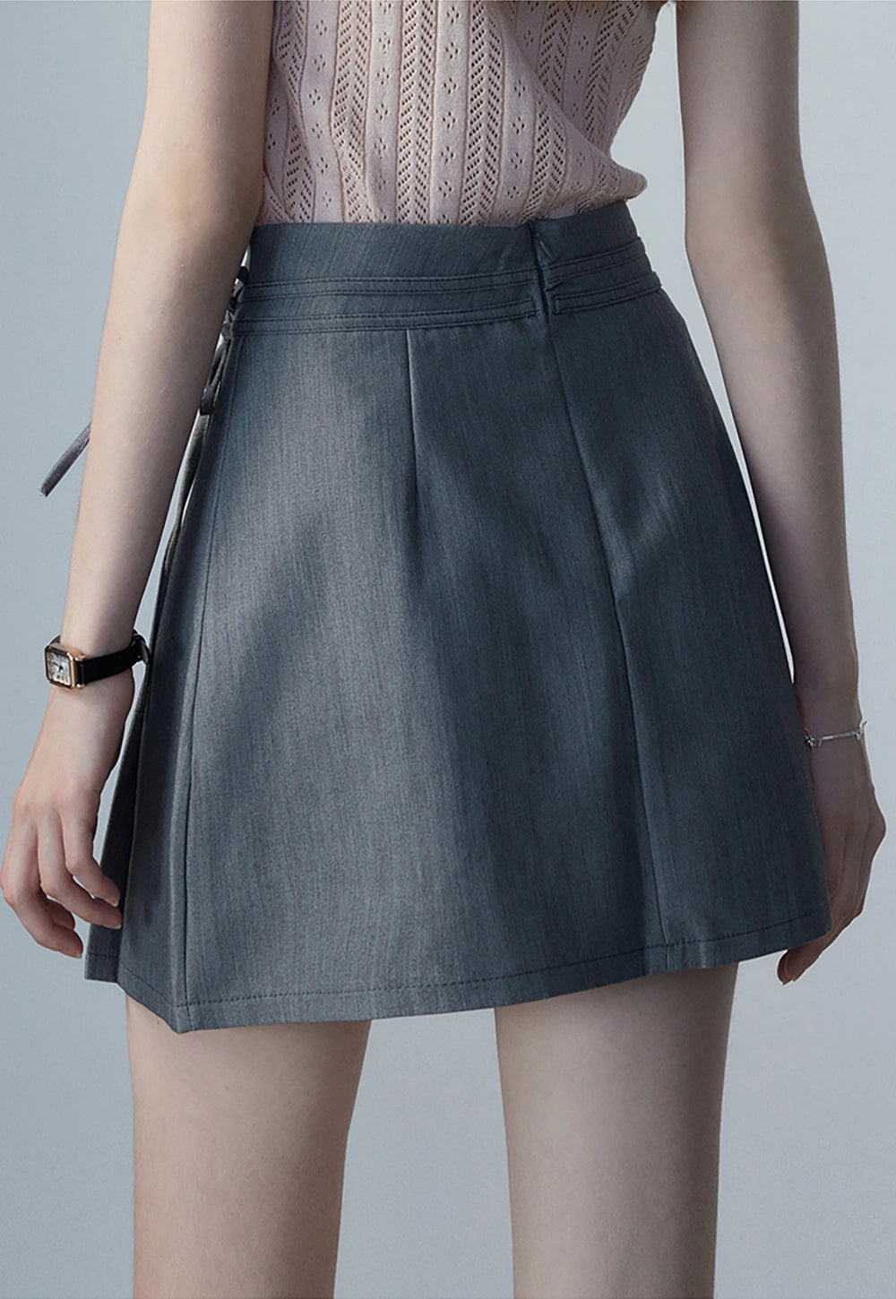 Skirt Mini Berlipat Wanita