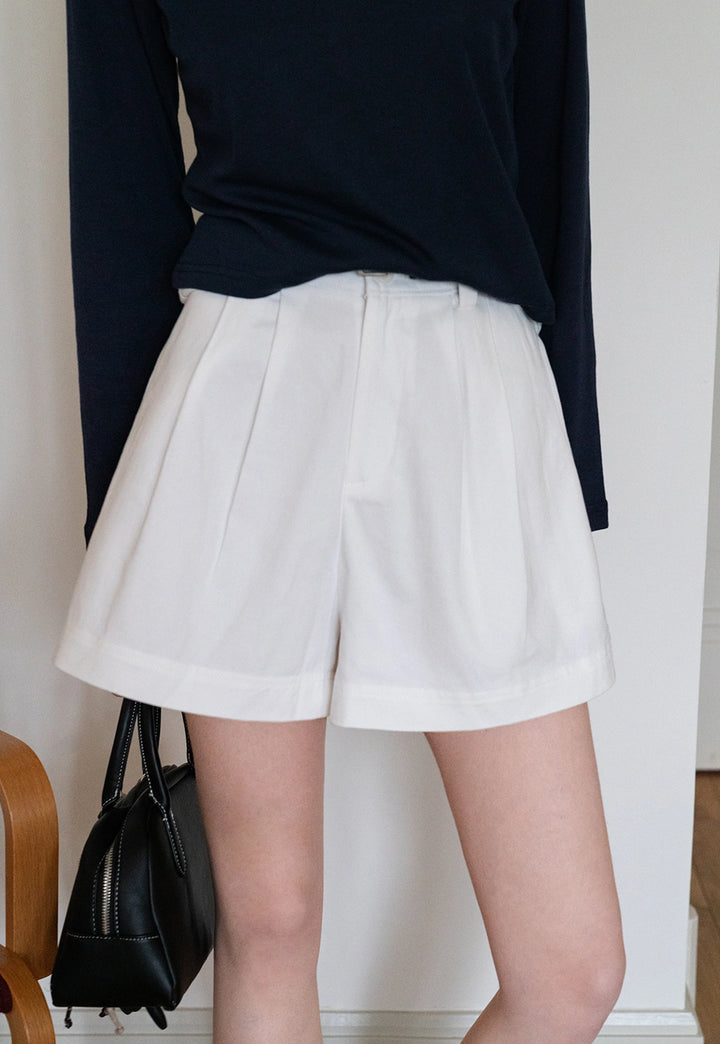 Women's Pleated Washed Cotton Shorts