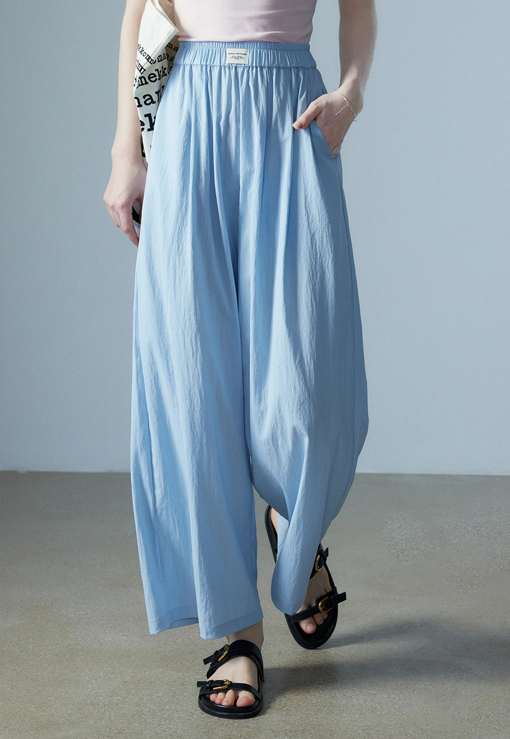 Women's Wide-Leg Pants