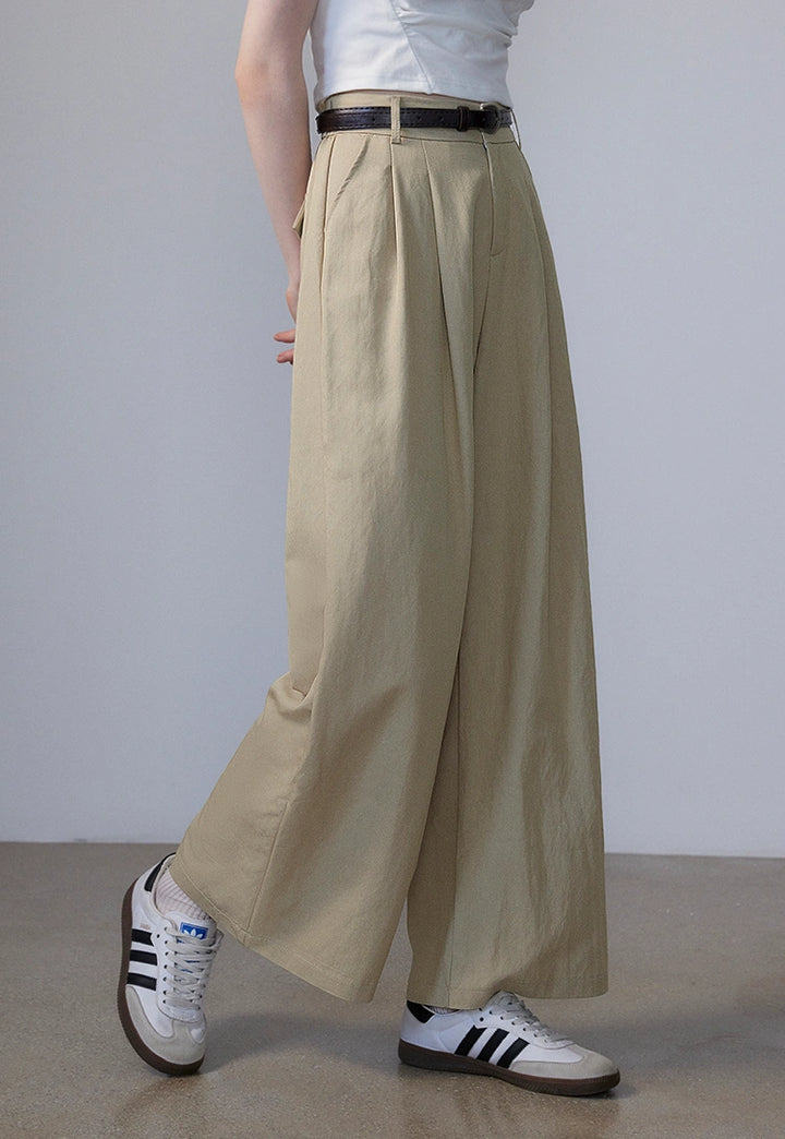 Women's Pleated Wide-Leg Trousers