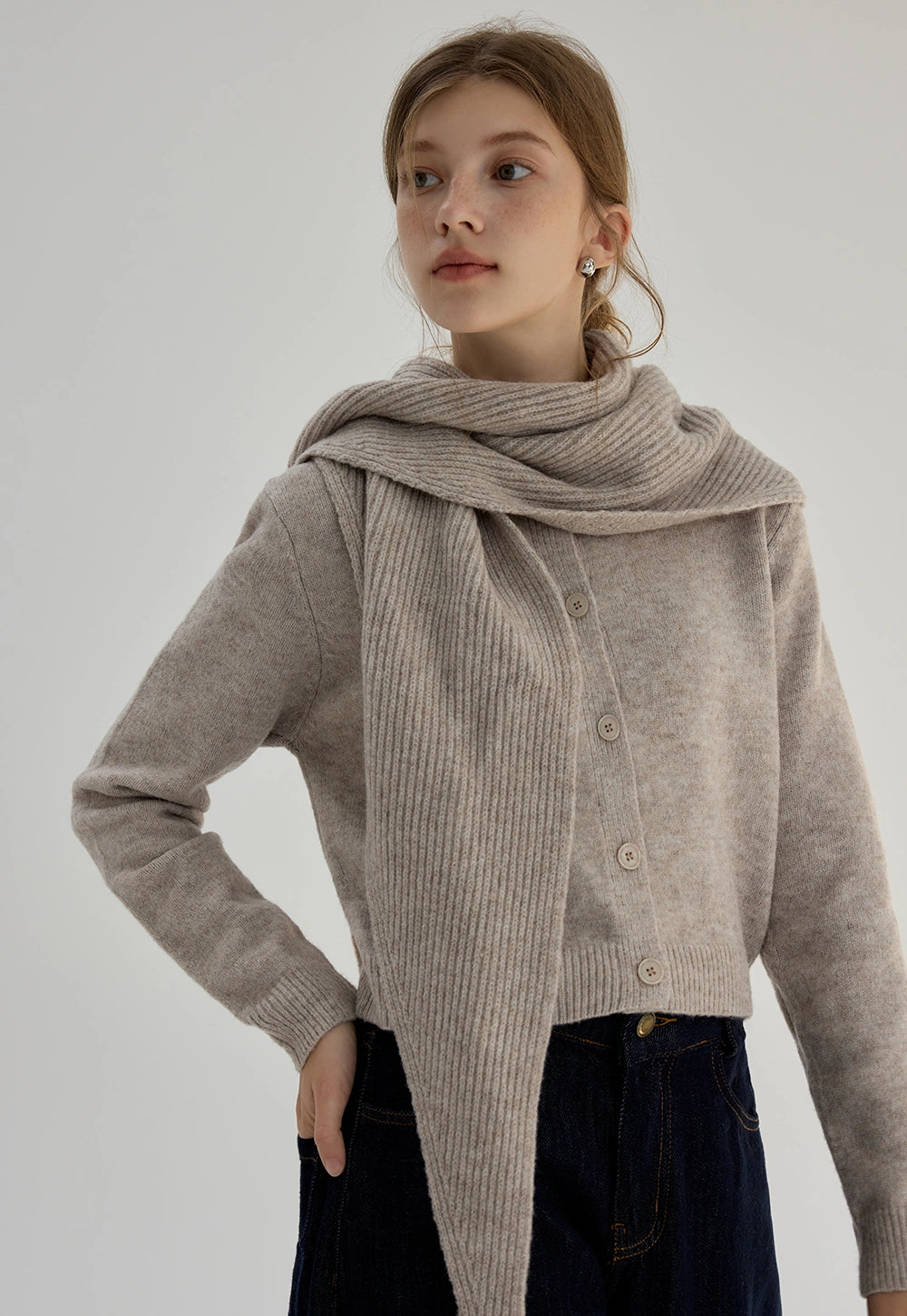 Women's Crew Neck Knit Cardigan with Scarf