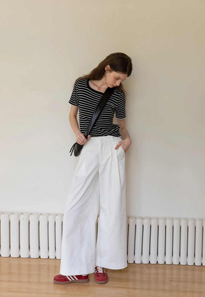 Women's White Wide-Leg Pleated Trousers