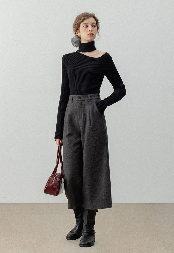 Women's Asymmetric Cutout Turtleneck Tnit Top