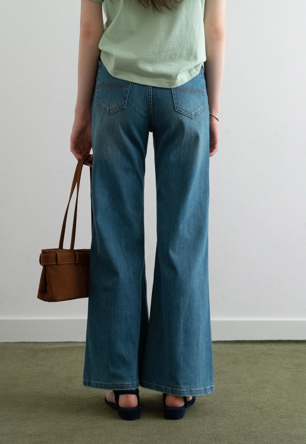 Classic Wide-Leg Denim Jeans