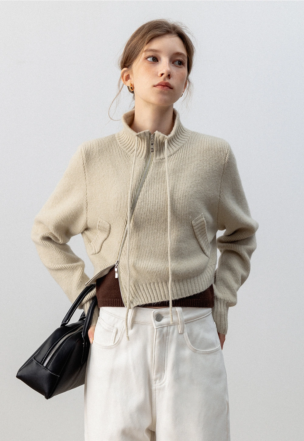 High-Neck Zip-Up Sweater With A Relaxed Fit