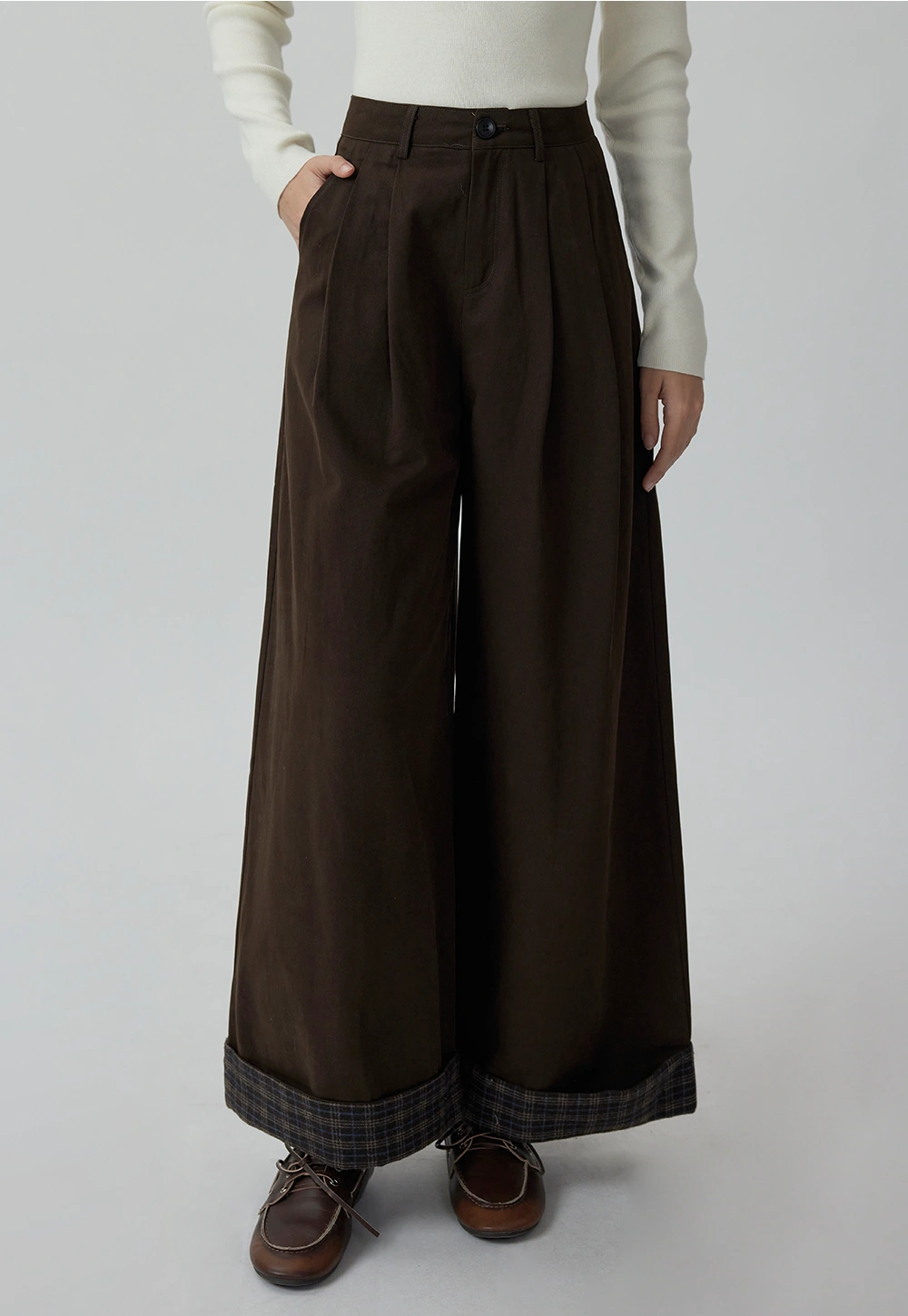 Women's Cuffed Pleated Wide Leg Pants