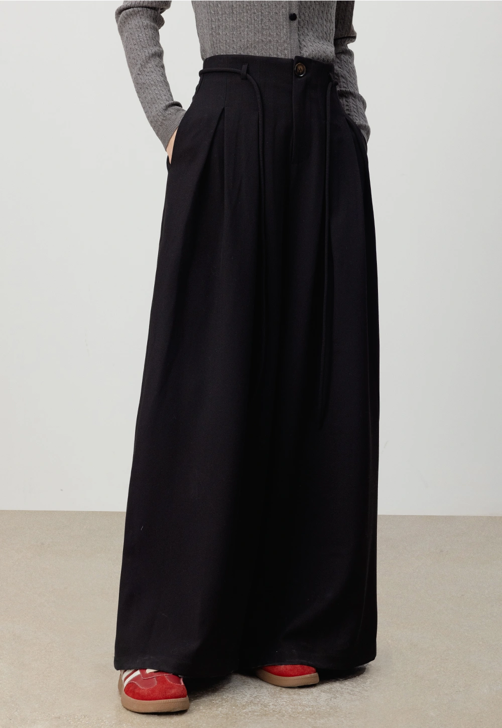 Wide-Leg Pleated Trousers with Belted Detail