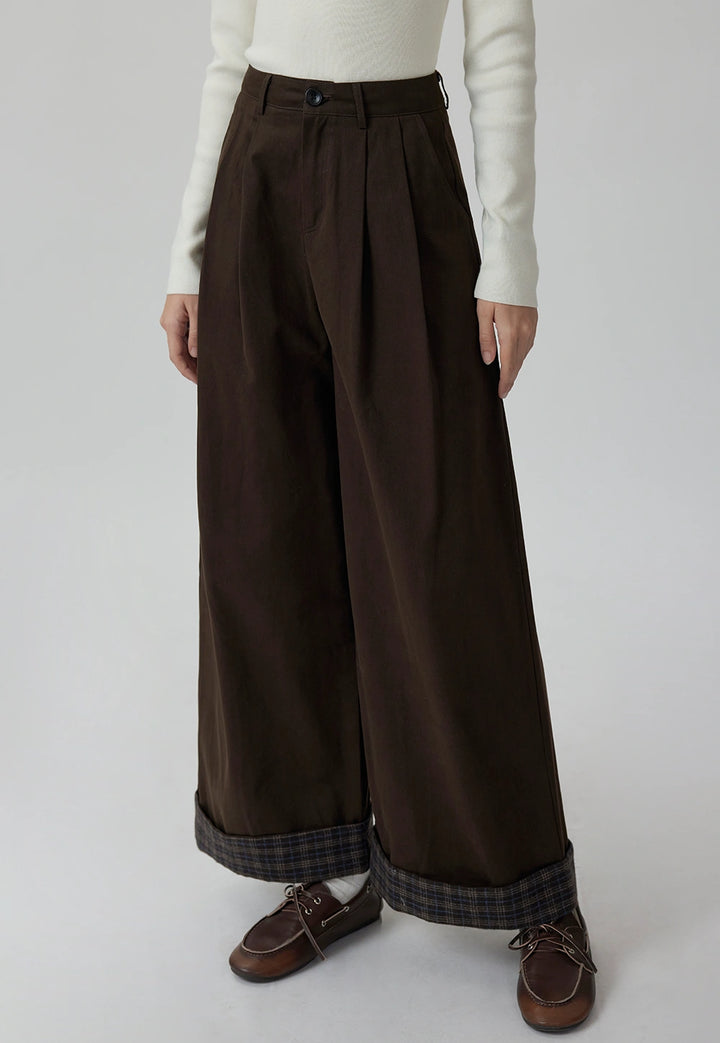 Women's Cuffed Pleated Relaxed Pants