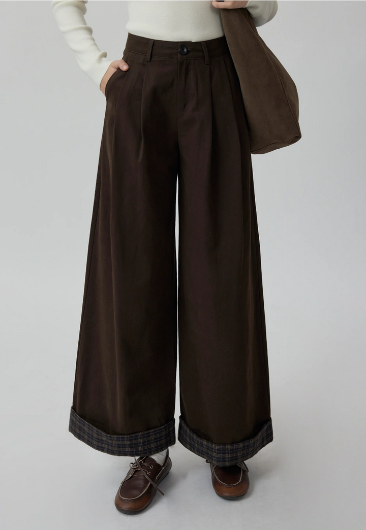 Women's Cuffed Pleated Relaxed Pants