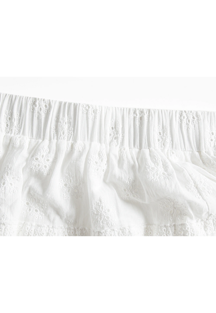 Women's White Lace Mini Skirt