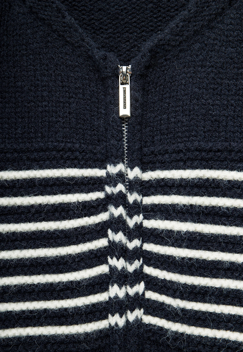 Women's Striped Knit Zip-Up Cardigan – Cozy Sweater with Pockets