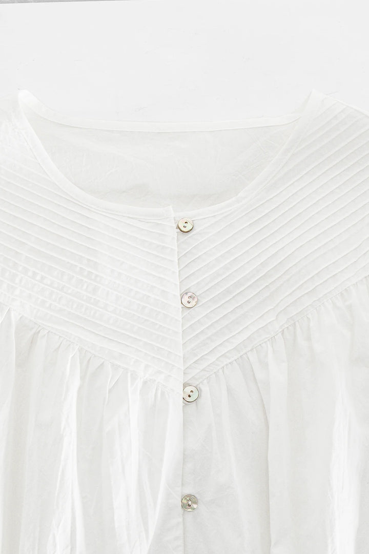 Sophisticated Pintuck Pleated Blouse with Full Sleeves