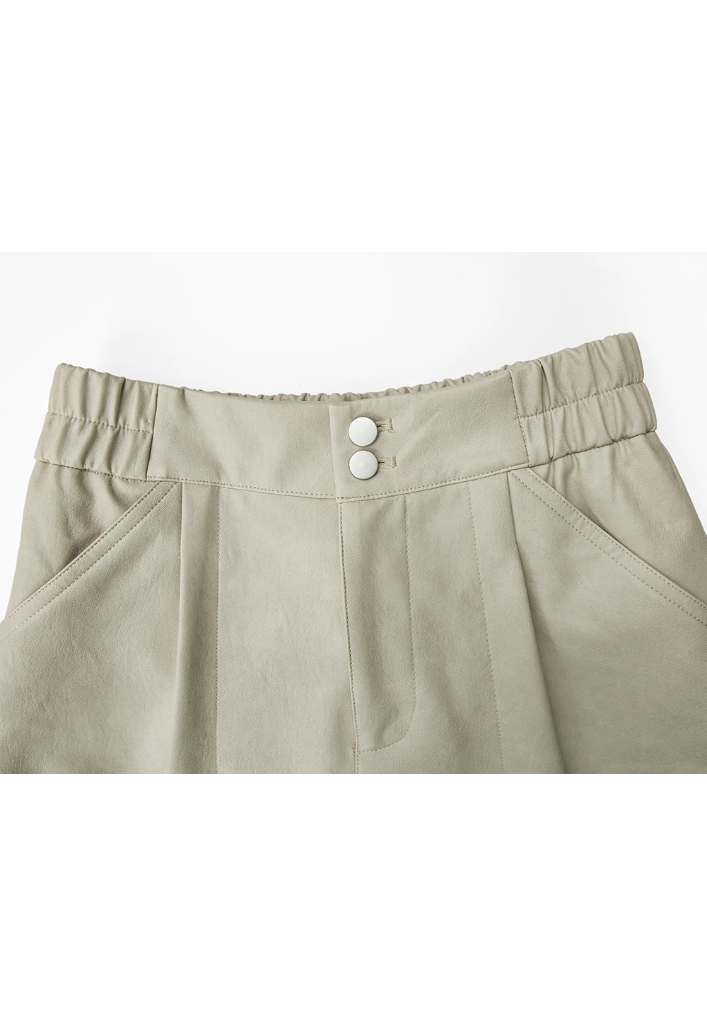 Women's High-Waisted Pleated Shorts