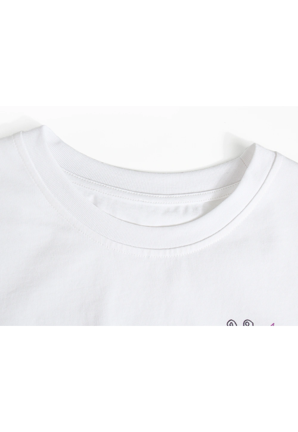 T-shirt con stampa giocosa da donna