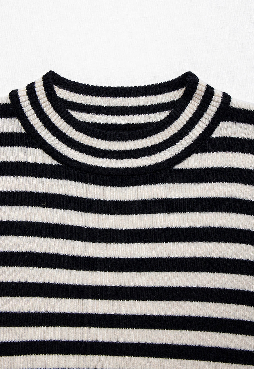 Women's Striped Long-Sleeve Mock Neck Ribbed Knit Top