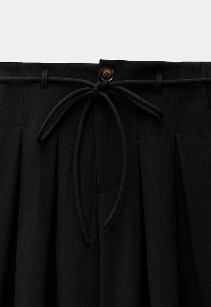 Wide-Leg Pleated Trousers with Belted Detail