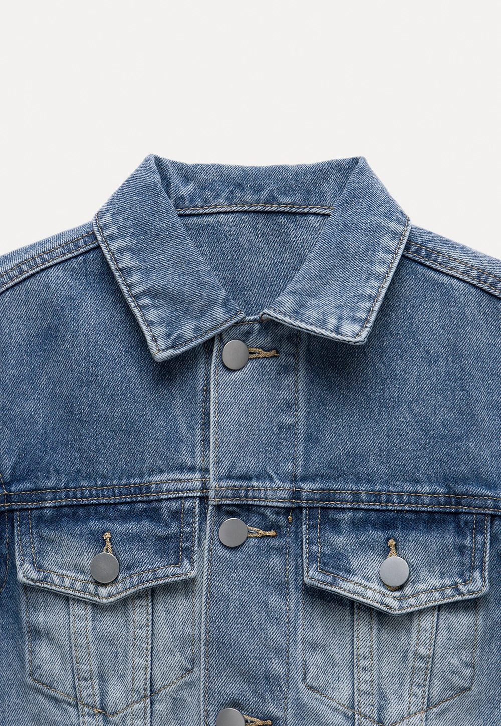 Women's Multi-Pocket Denim Jacket