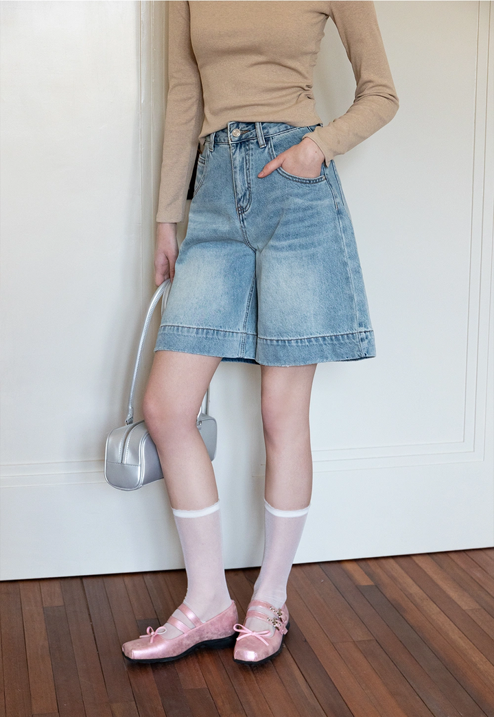 Women's Casual Wide-Leg Denim Bermuda Shorts (With Belt)