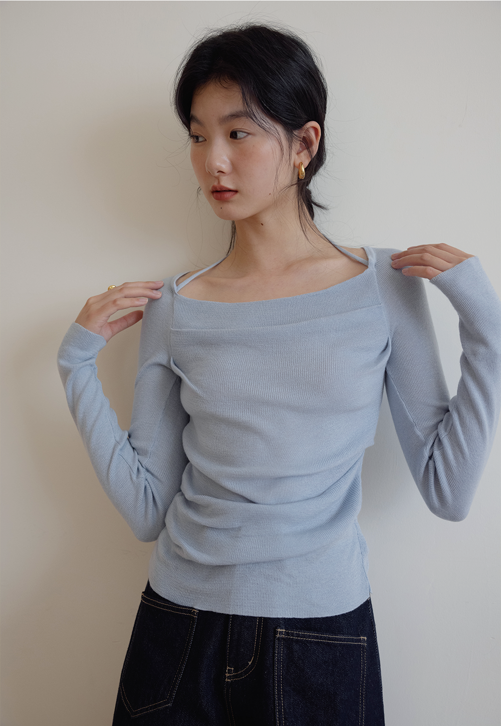 Chic Off-Shoulder Slim Fit Knit Top - Elegantly Casual