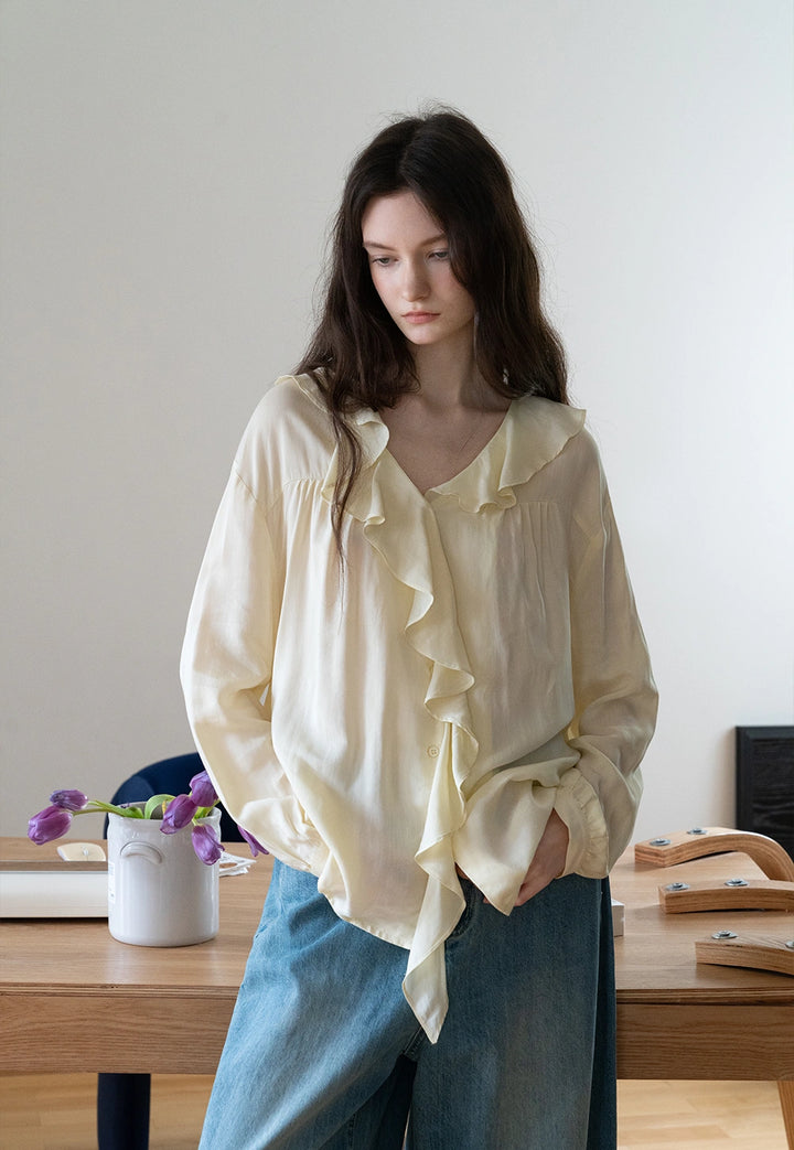 Soft Ruffled Long Sleeve Blouse