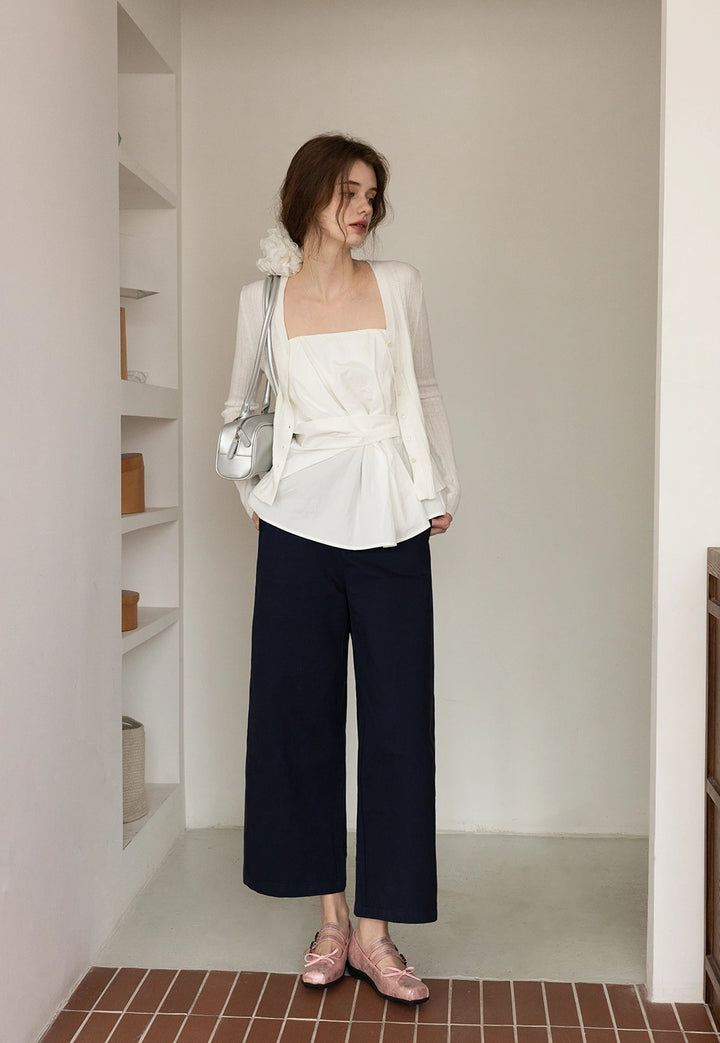 Chic Navy Wide-Leg Trousers for Effortless Style